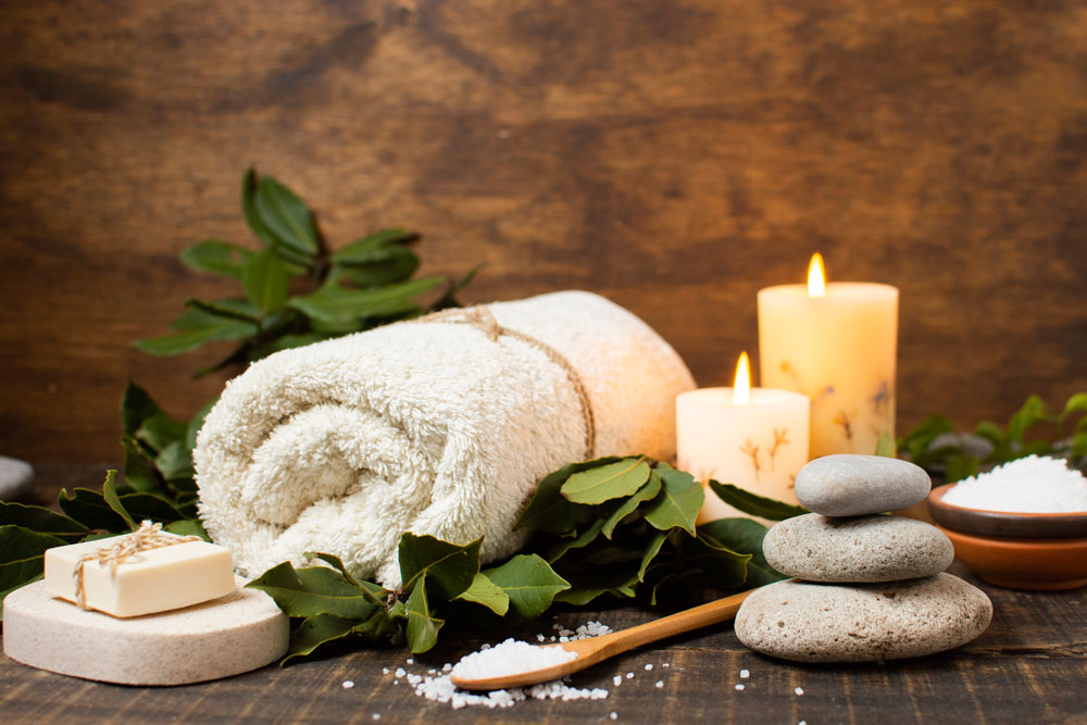 Oil & Hot Stone Therapy